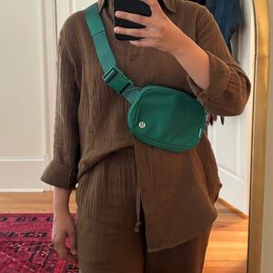 Lululemon belt bag
